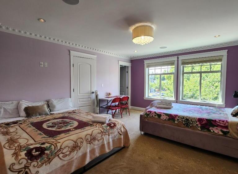 スーペリアースイート, Empress Palace