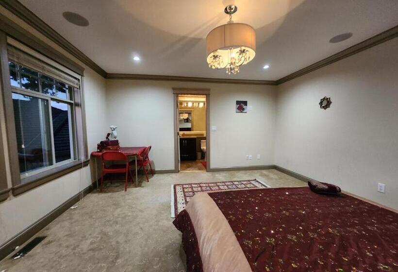 デラックススイート, Empress Palace