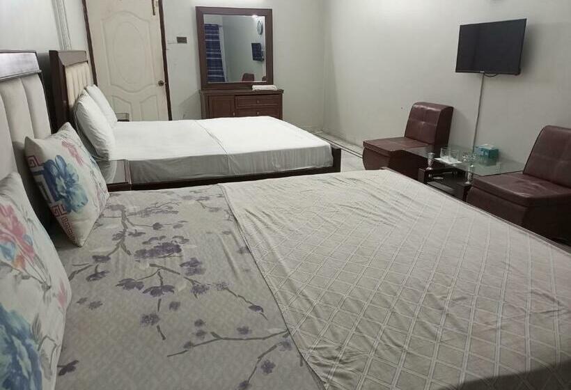 اتاق لوکس, Karachi Guest House & Couple