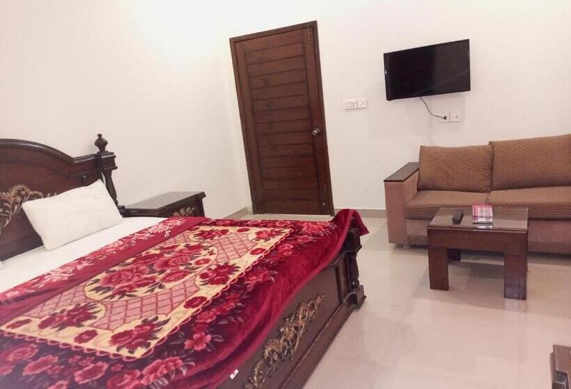 اتاق لوکس یک تخته, Karachi Guest House & Couple