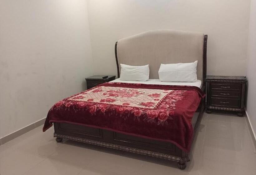 اتاق لوکس یک تخته, Karachi Guest House & Couple