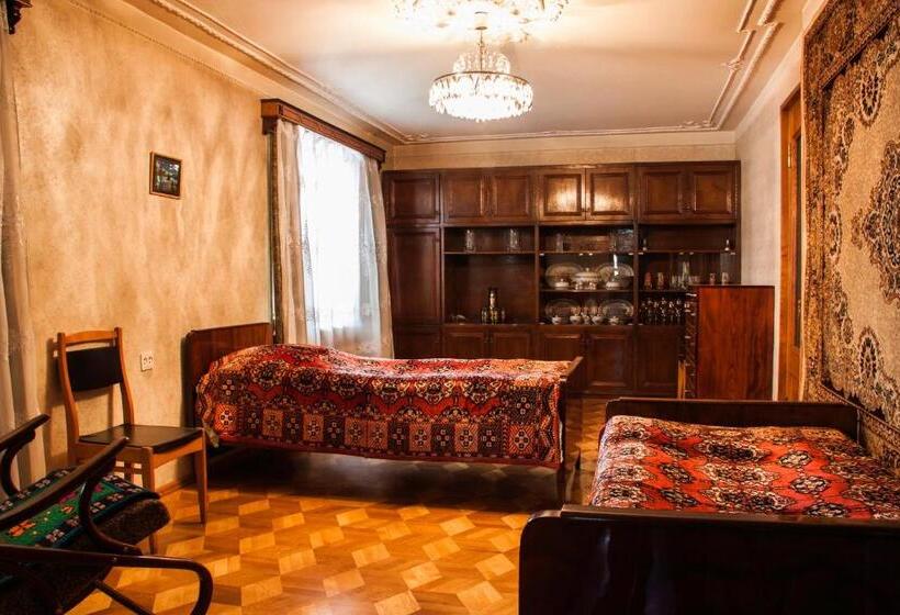 اتاق استاندارد, Guest House Asmati