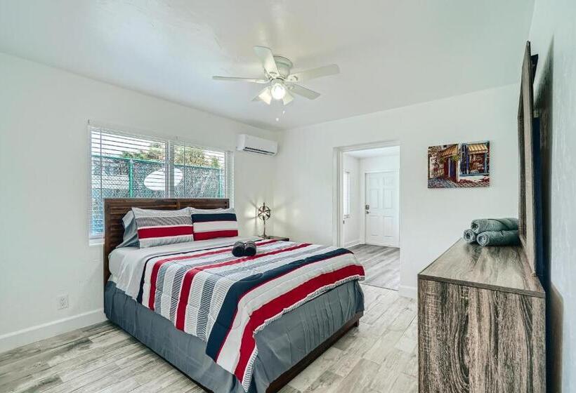 Апартаменты 1 Спальня Нижний Этаж, Singer Island Stunner 2 Br