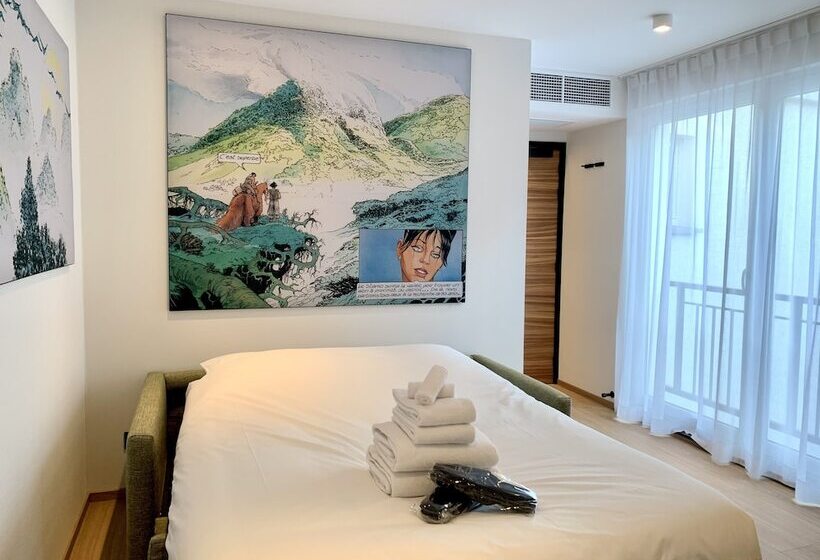 Семейный Номер, Comic Art