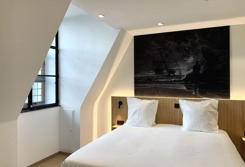 Номер Стандарт, Comic Art