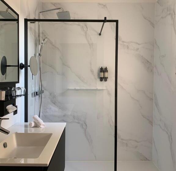 Номер Стандарт, Comic Art