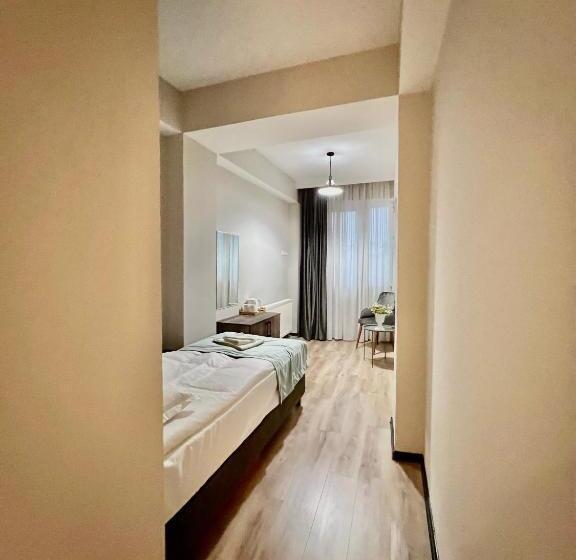 اتاق عادی یک تخته, Gabata Inn