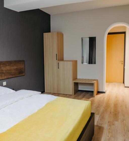 Quarto Estandar, Gabata Inn