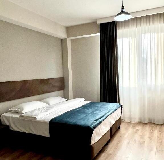 اتاق سوپریور سه تخته, Gabata Inn