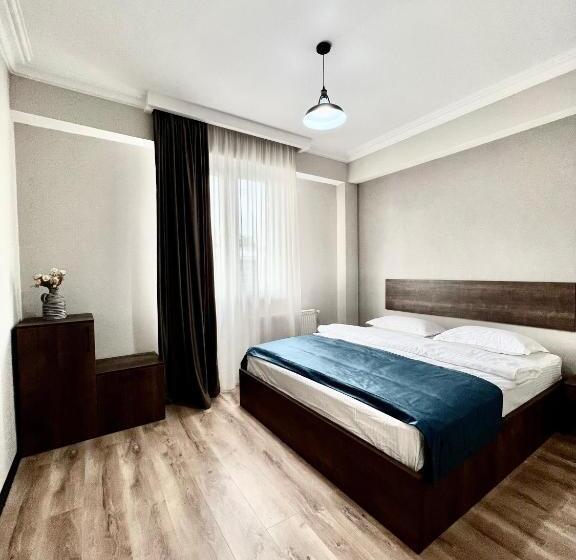 سوییت سوپریور, Gabata Inn