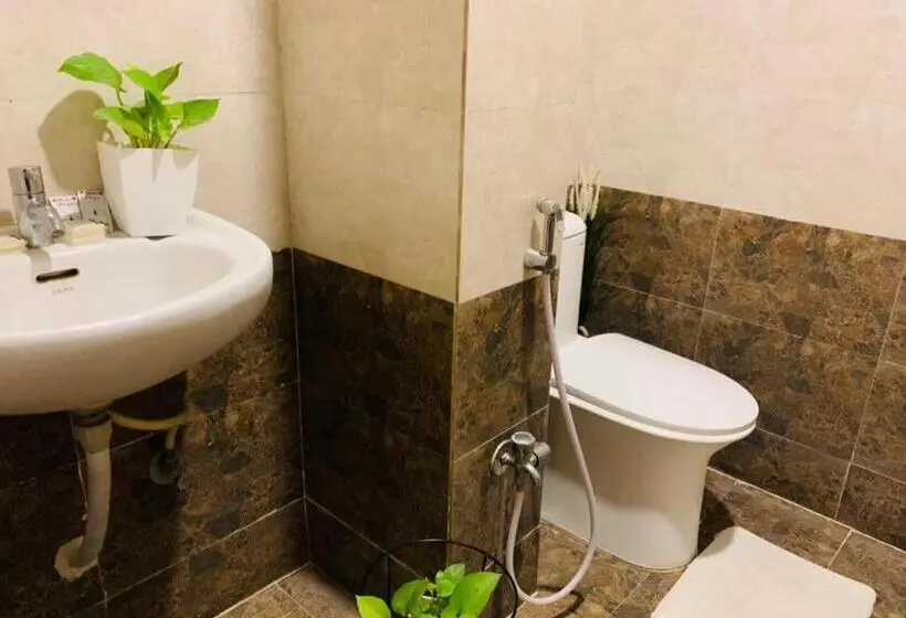 コンフォートトリプルルーム, Mn Grand Shamshabad Airport Zone Hyderabad