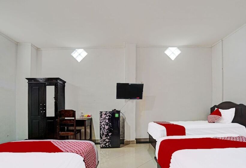 חדר דלוקס, Oyo 91984 Taufik Kost Syariah