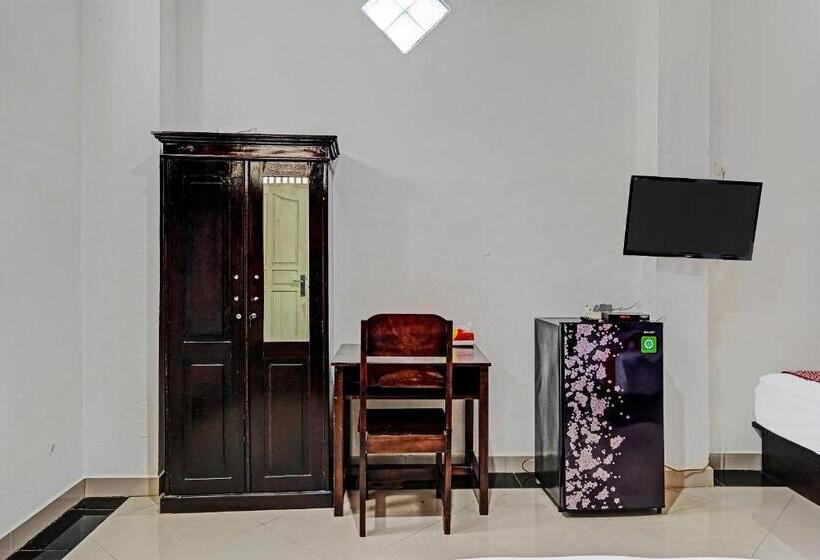 חדר אקונומי יחיד, Oyo 91984 Taufik Kost Syariah