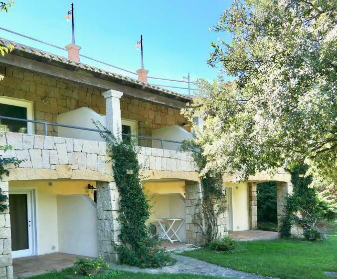 Студия Superior, Apartments In Residence With Swimming Pool In Porto Rotondo