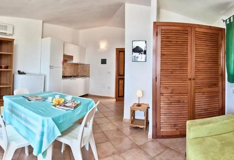 １ベッドルームのデラックスアパートメント, Apartments In Residence With Swimming Pool In Porto Rotondo
