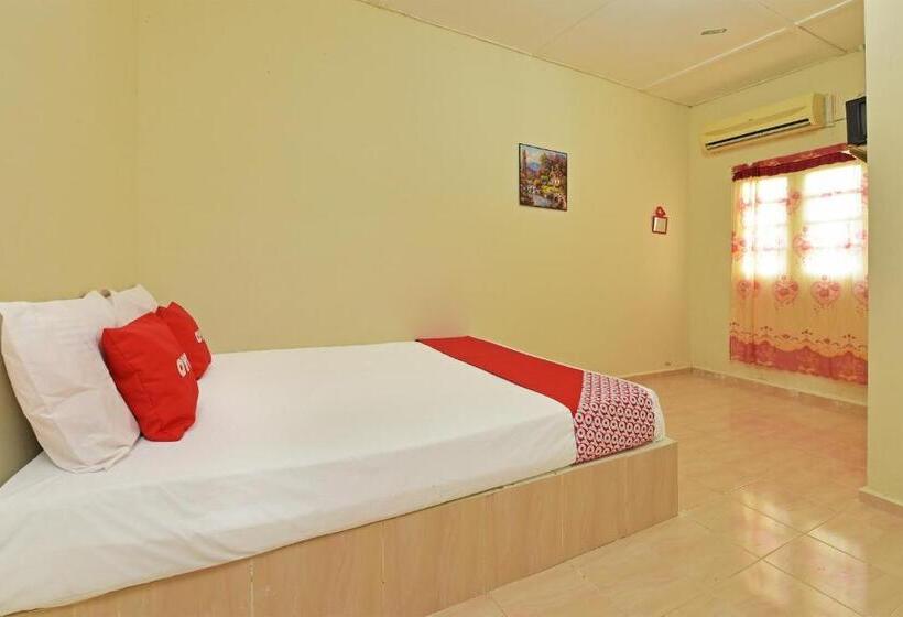 اتاق لوکس, Oyo 90689 Chalet Kak Siti