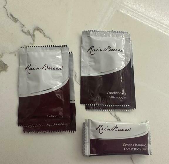 חדר דלוקס, Royal Motel Tracy