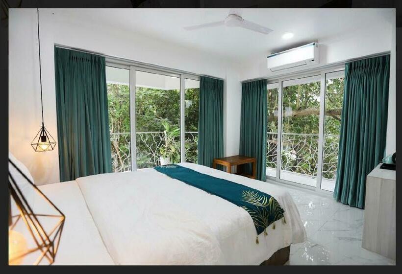 스탠다드 룸 풀장 전망, The Mayfield Resort, Vagator