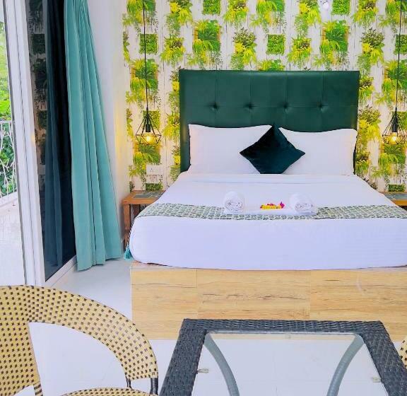 스탠다드 룸 풀장 전망, The Mayfield Resort, Vagator