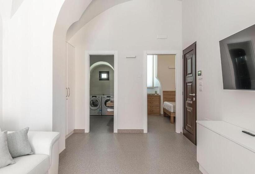 דירת חדר, Dimora Dei Celestini