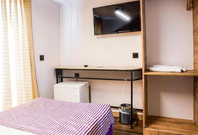 חדר אקונומי יחיד, Lupo Libero Hotel Spa