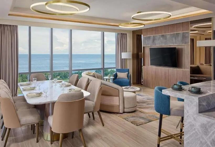 سوئیت ریاست جمهوری 2 خوابه, Mercure Mactan Cebu