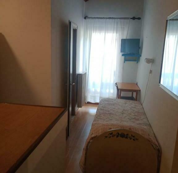 スタンダードシングルルーム, Oberthaler