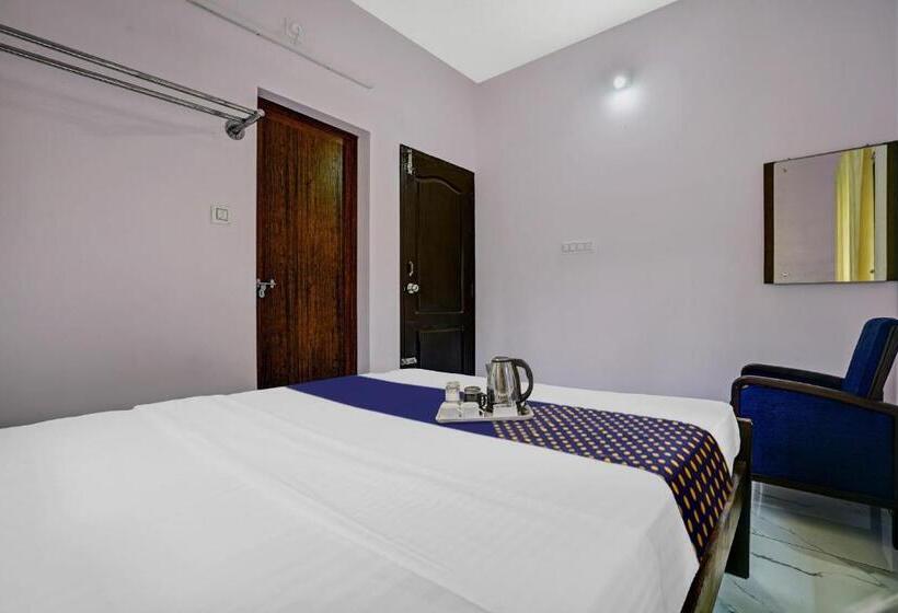 Трехместный Номер Классика, Spot On 804461 Shalom Palace Residency