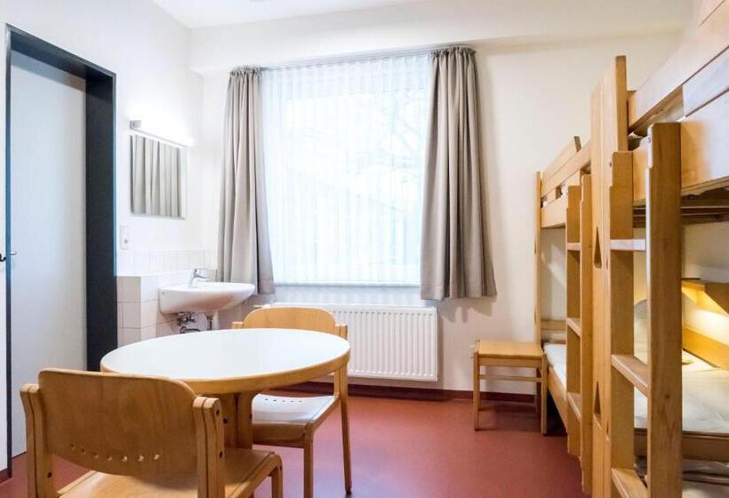 اتاق استاندارد, Jugendherberge Büsum