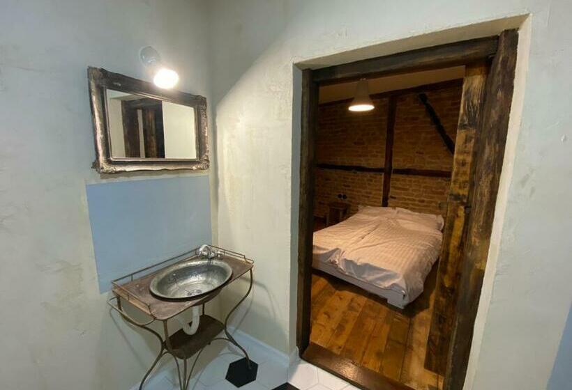 Номер Стандарт, Michelsberger Haus