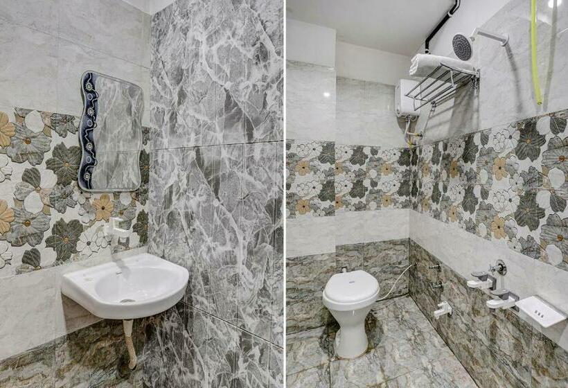 חדר דלוקס, Fabhotel The Life, Surat Airport