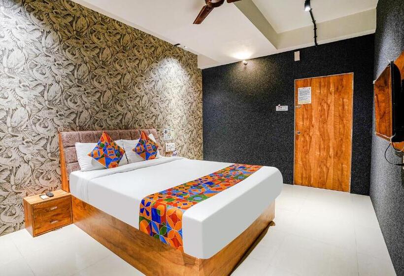 חדר דלוקס, Fabhotel The Life, Surat Airport