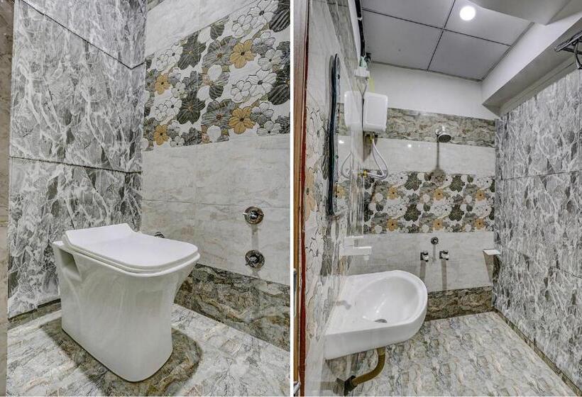 חדר דלוקס, Fabhotel The Life, Surat Airport