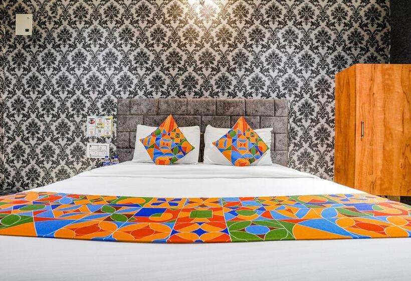 סוויטה, Fabhotel The Life, Surat Airport