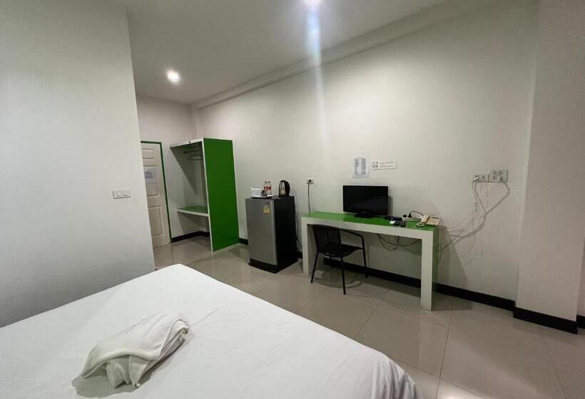 스탠다드 룸 킹사이즈 침대, โรงแรมช้างใหญ่ใจดี