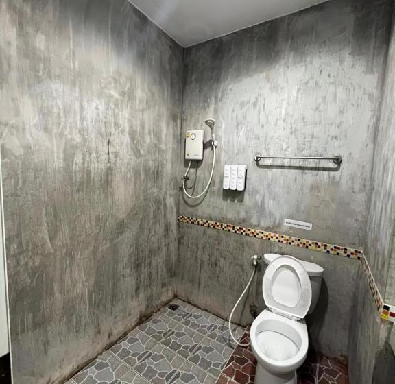 스탠다드 룸, โรงแรมช้างใหญ่ใจดี