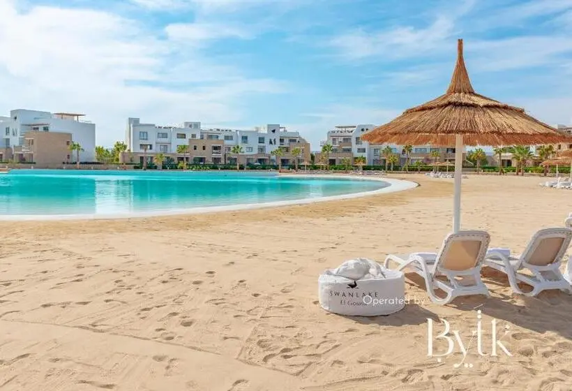 1 Bedroom Apartment Lake View, Bytk   La Terraza