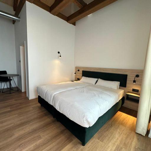 Standard-studio, Hopfenhotel Am Adenauerufer