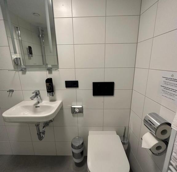 Economy-huone, Hopfenhotel Am Adenauerufer