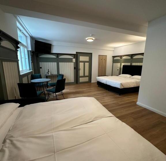 Четырехместный Номер Superior, Hopfenhotel Am Adenauerufer