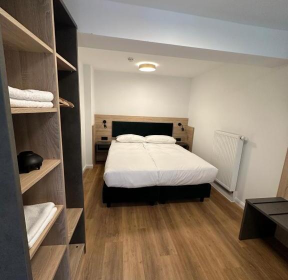 Huoneisto 1 Makuuhuone, Hopfenhotel Am Adenauerufer