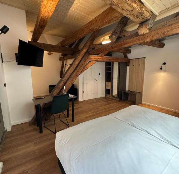 Четырехместный Номер Deluxe, Hopfenhotel Am Adenauerufer