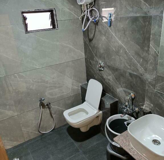 Quarto Estandar, Lotus