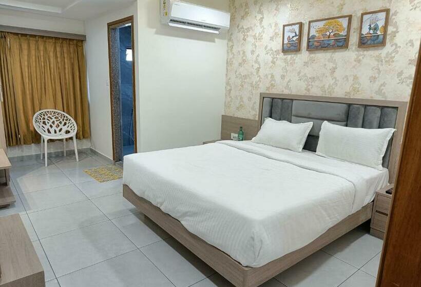 Quarto Estandar, Lotus