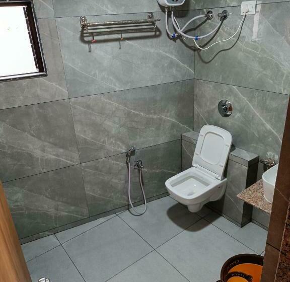 Quarto Estandar, Lotus