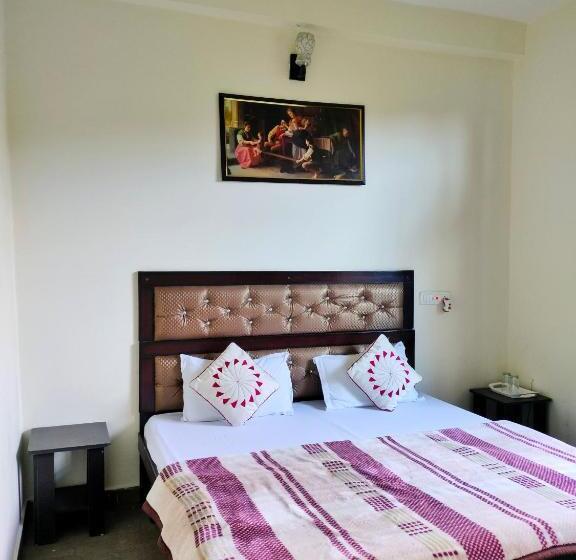 标准间, Raahi Stay, Landing Site Bir   Stay & Cafe