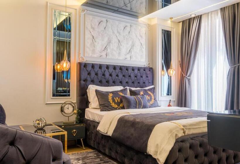 スタンダードスタジオ, Wind Suit