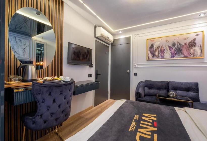 スタンダードスタジオ, Wind Suit