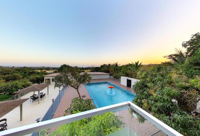 חדר סופריור עם מיטת קינג, Anantam Resort