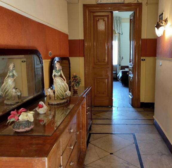 اتاق استاندارد با چشم‌انداز دریا, Clement S House Hostel